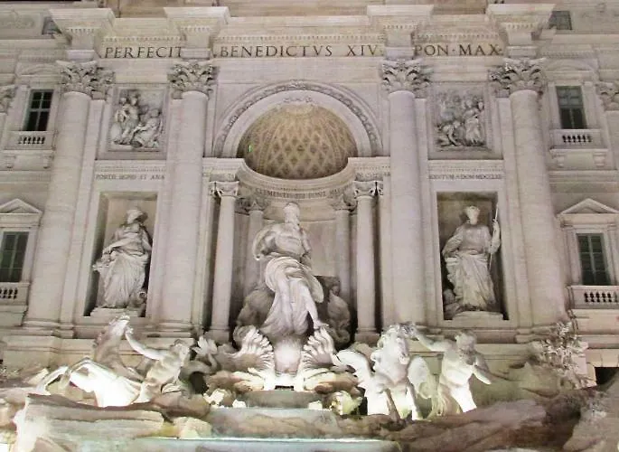 Fontana Di Trevi - In Apartment
